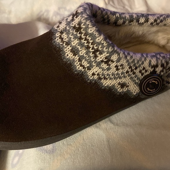 Clark faux fur lining leather outer with cushion footbed - Picture 2 of 5